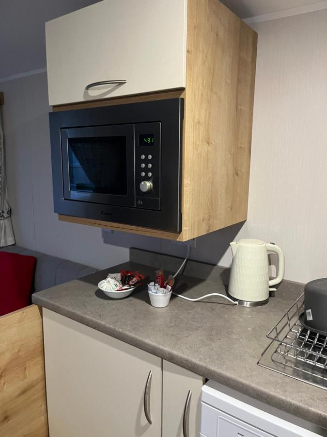 Lorraine'S Caravan Holiday Villa Моркамб Екстериор снимка